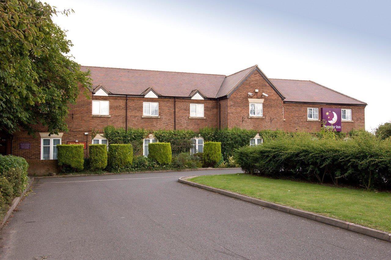 Premier Inn Lichfield North East Exterior photo