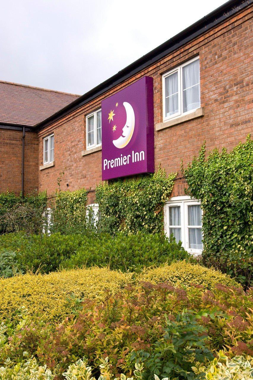 Premier Inn Lichfield North East Exterior photo